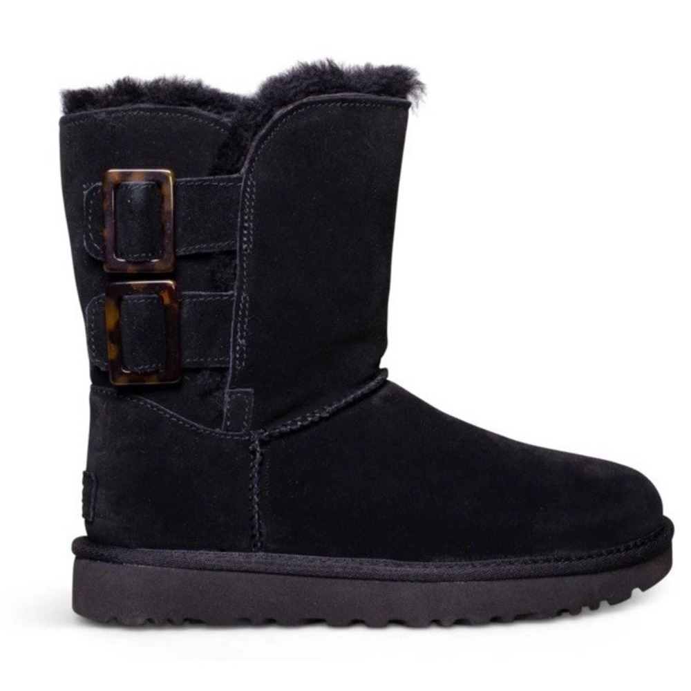 NEW UGG Bailey Fashion Buckle Boot Black Faux Fur Lining Size 10